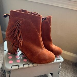 Toms Rust Suede Fringe Ankle Boots
